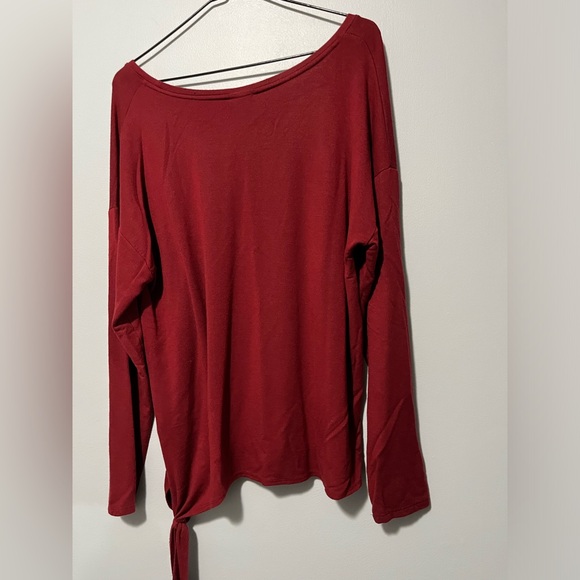 A New Day top. - Picture 5 of 6